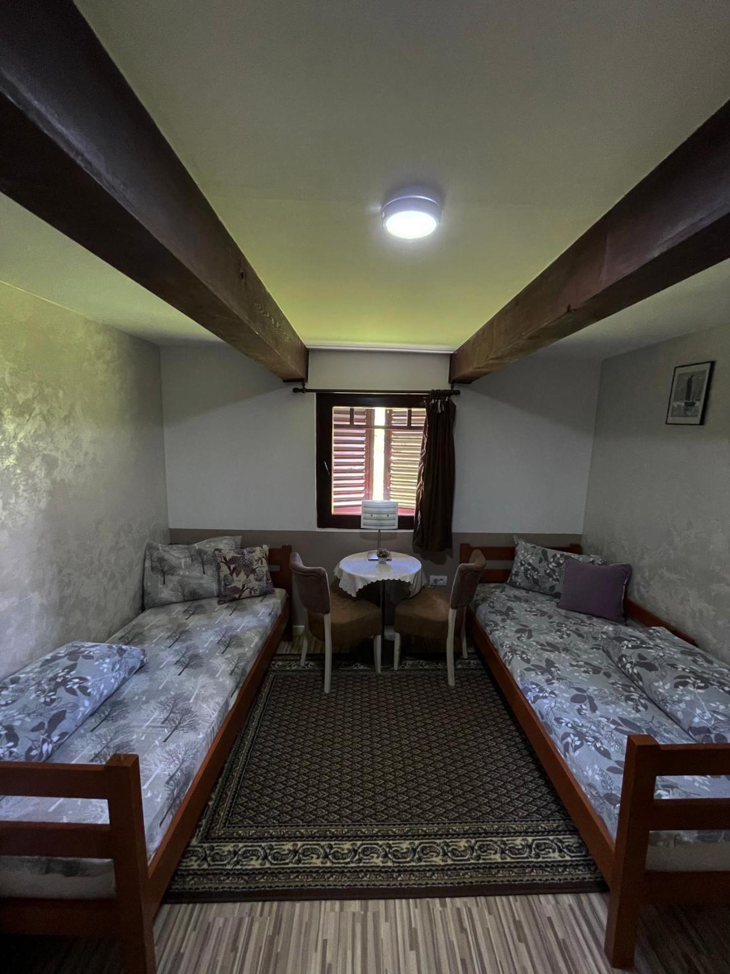 Rooms P&L Plav Esterno foto